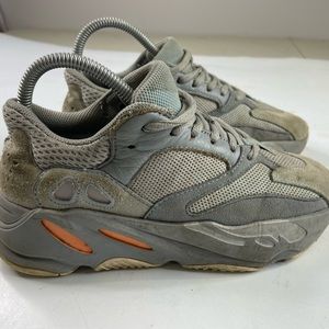 adidas Yeezy Boost 700 V1 Inertia sneakers size 4.5